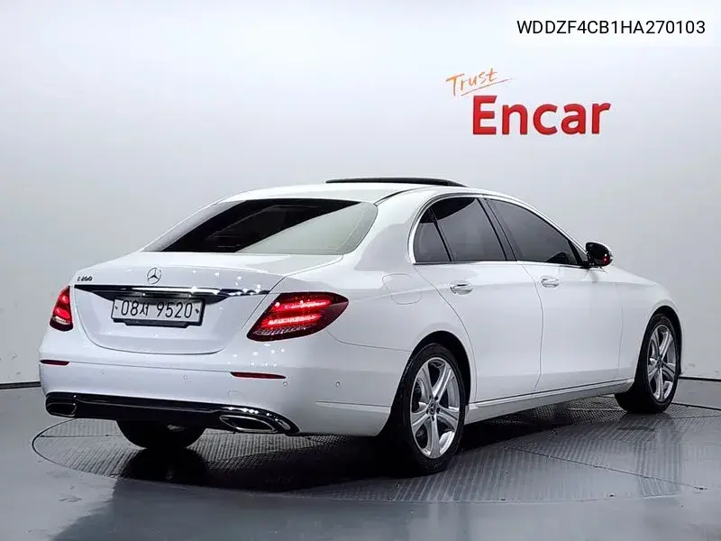 E-Class W213 E200 Avant-Garde VIN: WDDZF4CB1HA270103 Lot: 40102672
