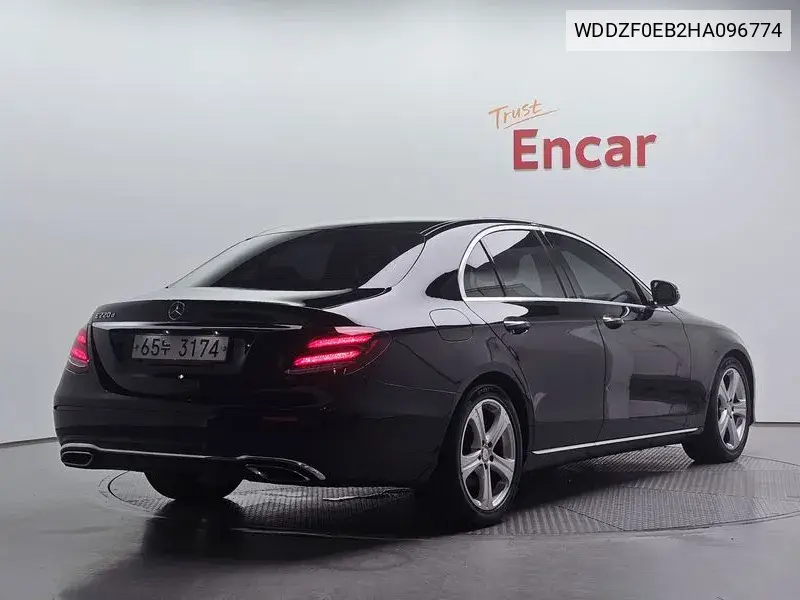 E-Class W213 E220D Avant-Garde VIN: WDDZF0EB2HA096774 Lot: 40163172