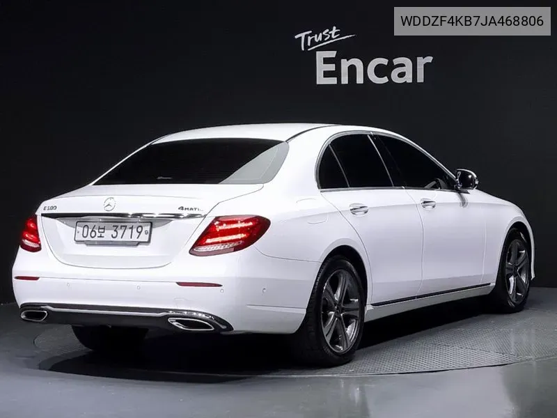 E-Class W213 E300 4Matic Avant VIN: WDDZF4KB7JA468806 Lot: 38044218