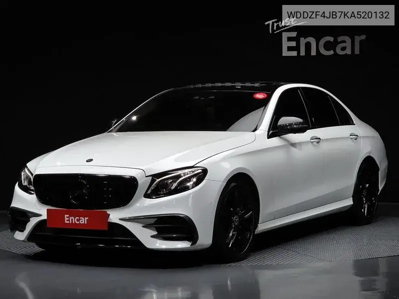 E-Class W213 E300 Amg Line VIN: WDDZF4JB7KA520132 Lot: 39963248