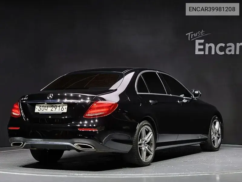 E-Class W213 E300 Amg Line VIN: ENCAR39981208 Lot: 39981208