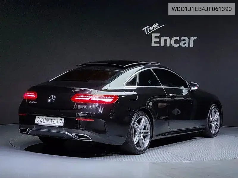 E-Class W213 E220D Coupe VIN: WDD1J1EB4JF061390 Lot: 39988387