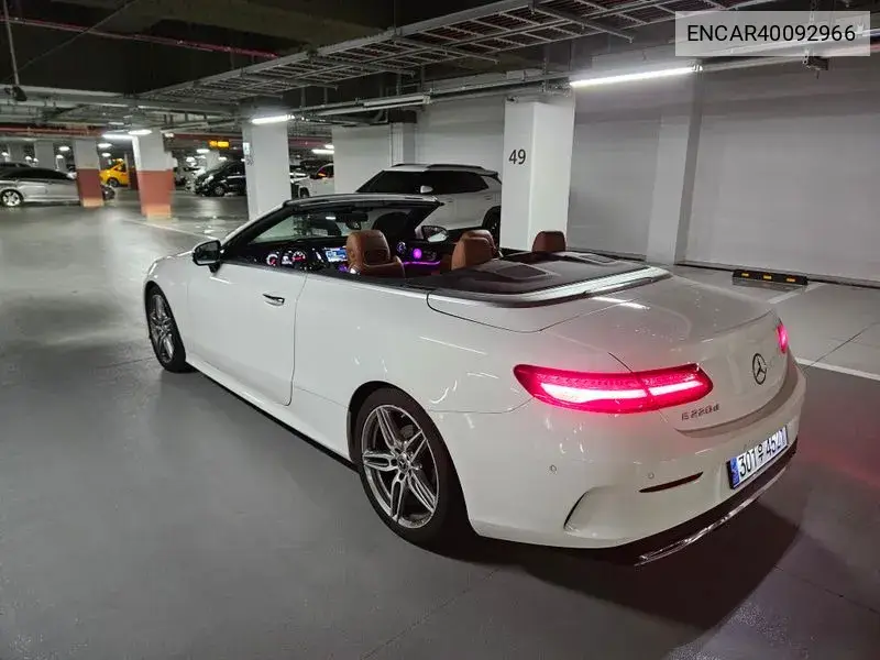 E-Class W213 E220D Cabriolet VIN: ENCAR40092966 Lot: 40092966