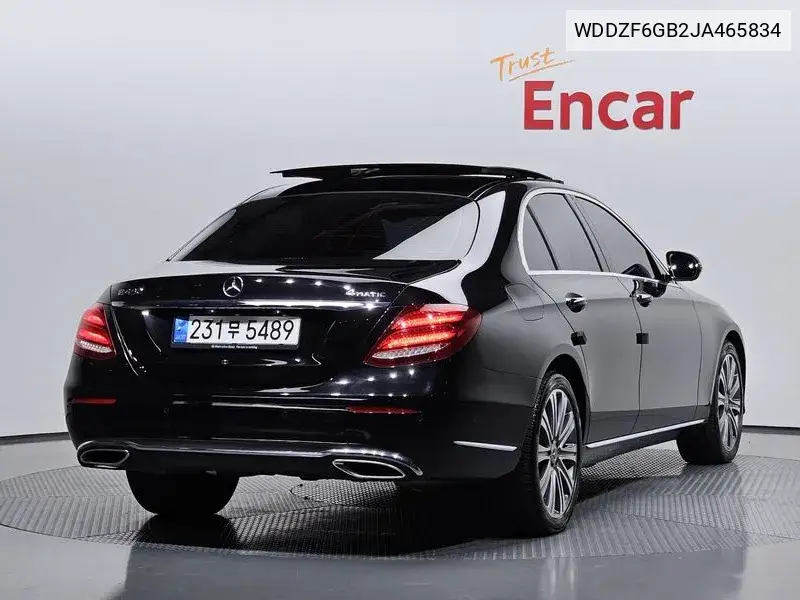 E-Class W213 E400 4Matic Exclusive VIN: WDDZF6GB2JA465834 Lot: 40094456