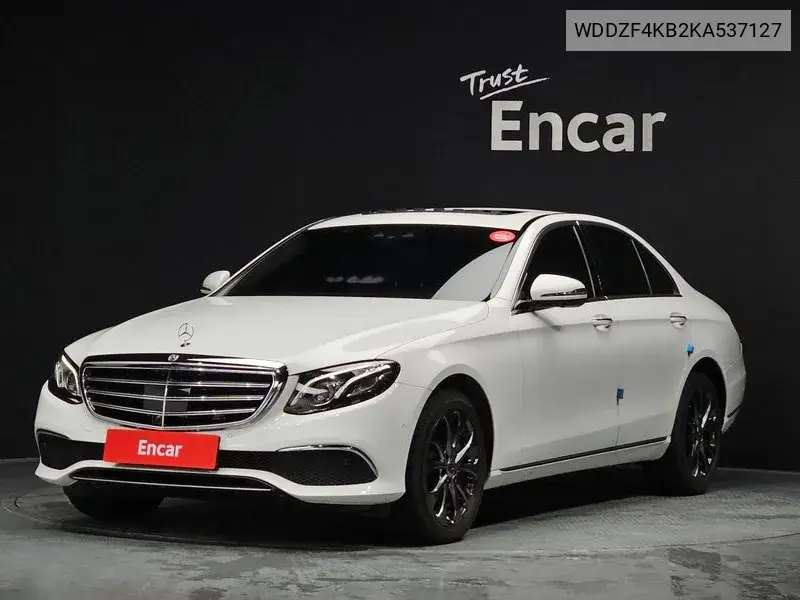 E-Class W213 E300 4Matic Exclusive VIN: WDDZF4KB2KA537127 Lot: 40105600