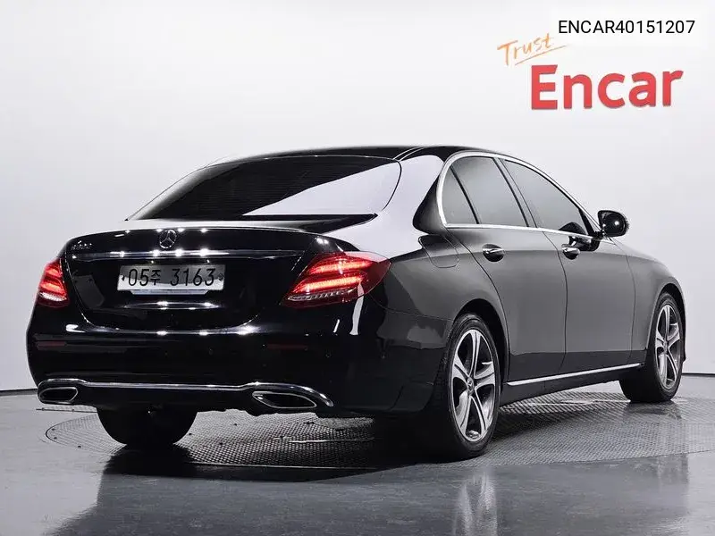 E-Class W213 E300 Avant-Garde VIN: ENCAR40151207 Lot: 40151207