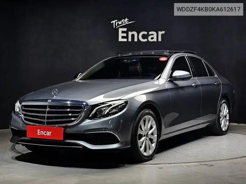 E-Class W213 E300 4Matic Exclusive VIN: WDDZF4KB0KA612617 Lot: 39639275