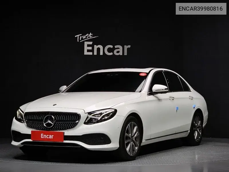 E-Class W213 E300 4Matic Avant VIN: ENCAR39980816 Lot: 39980816