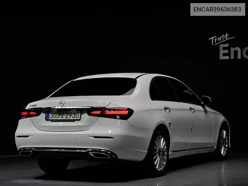 E-Class W213 E250 Exclusive VIN: ENCAR39636383 Lot: 39636383