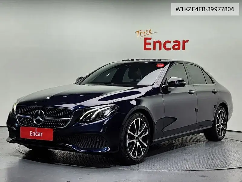 E-Class W213 E250 Avant-Garde VIN: W1KZF4FB-39977806 Lot: 39977806