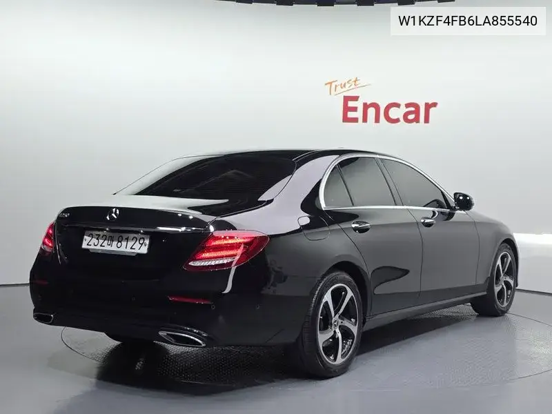 E-Class W213 E250 Avant-Garde VIN: W1KZF4FB6LA855540 Lot: 39984603