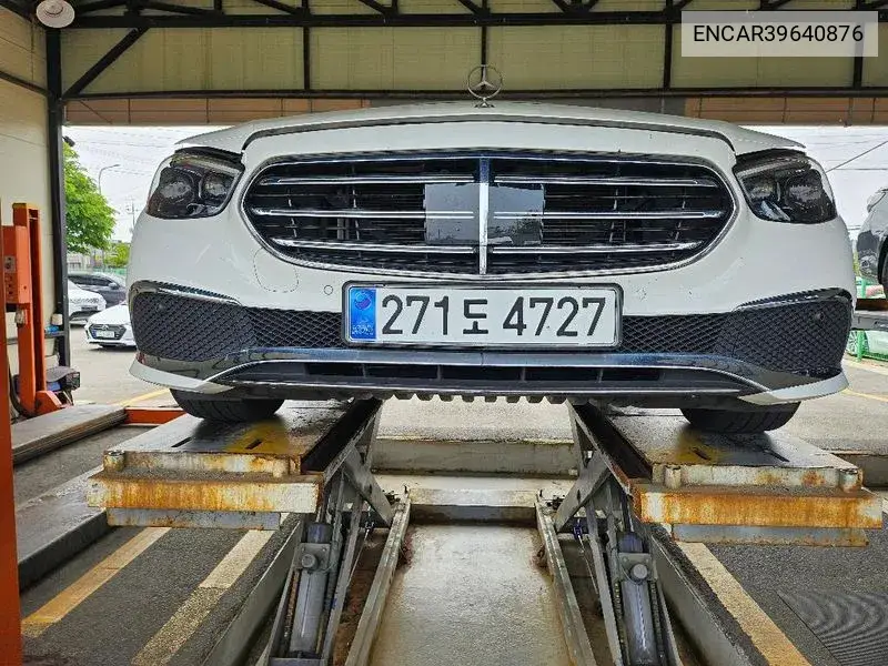 E-Class W213 E250 Exclusive VIN: ENCAR39640876 Lot: 39640876