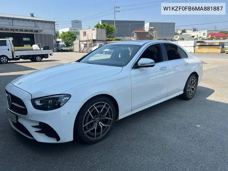 E-Class W213 E220D 4Matic Amg Line VIN: W1KZF0FB6MA881887 Lot: 39641454