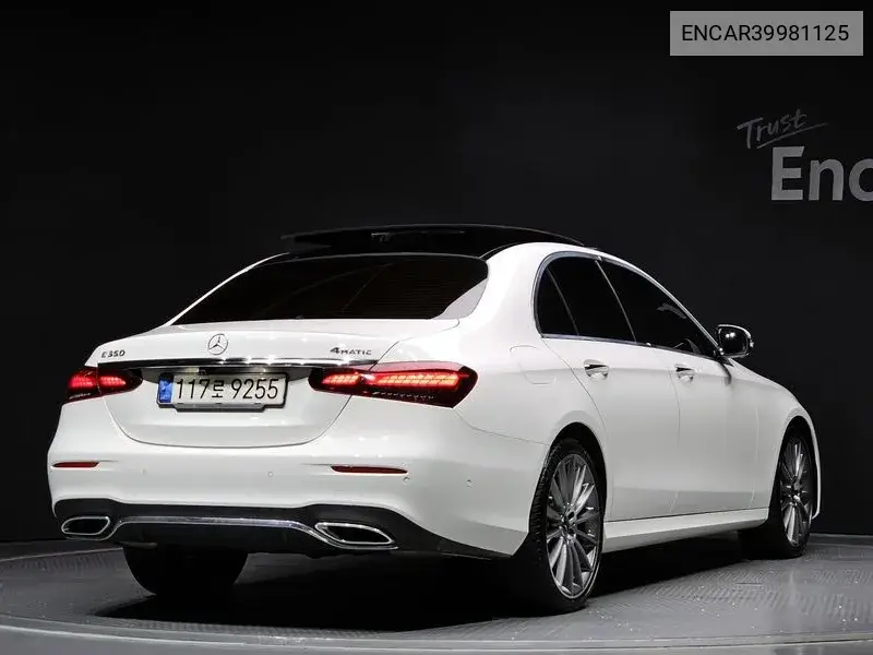 E-Class W213 E350 4Matic Amg Line VIN: ENCAR39981125 Lot: 39981125