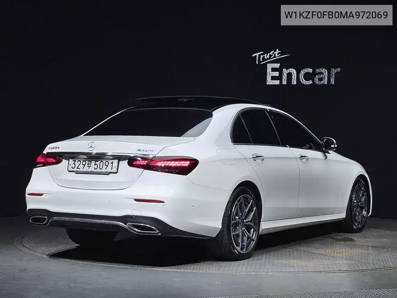 E-Class W213 E220D 4Matic Amg Line VIN: W1KZF0FB0MA972069 Lot: 39983134