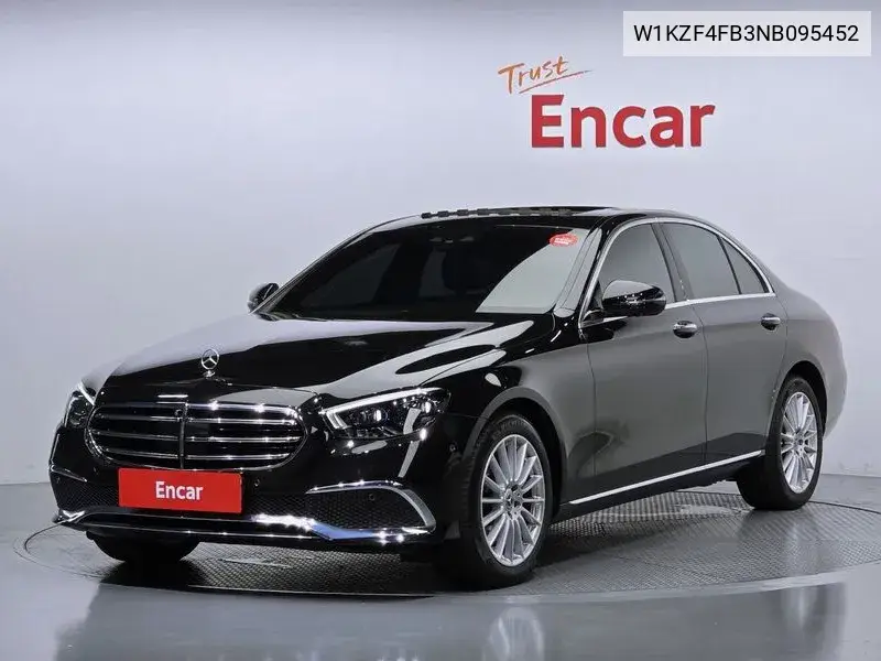 E-Class W213 E250 Exclusive VIN: W1KZF4FB3NB095452 Lot: 39960813