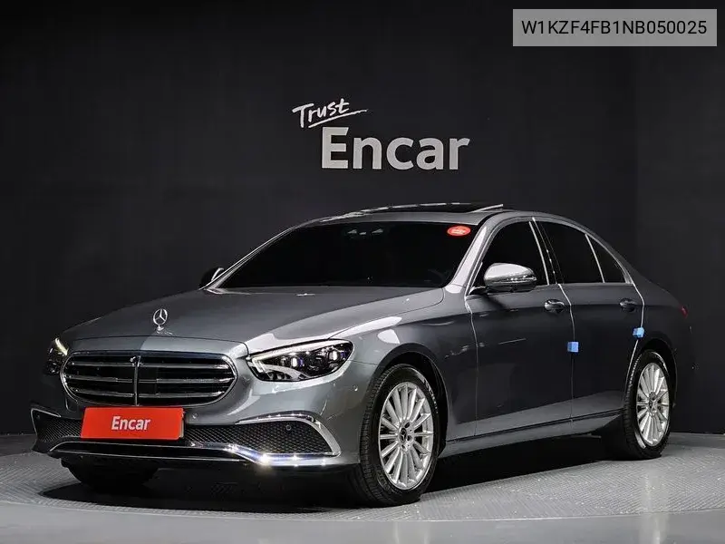E-Class W213 E250 Exclusive VIN: W1KZF4FB1NB050025 Lot: 39973901