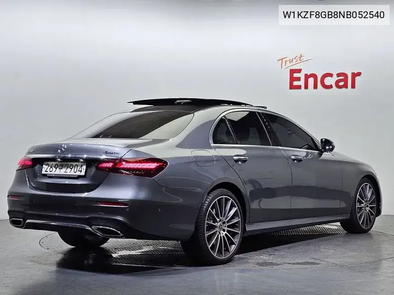 E-Class W213 E350 4Matic Amg Line VIN: W1KZF8GB8NB052540 Lot: 39980525