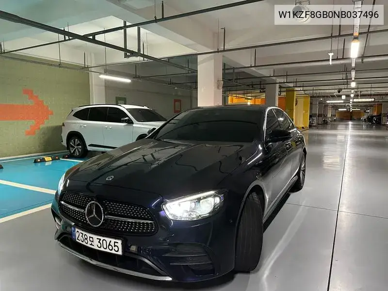 E-Class W213 E350 4Matic Amg Line VIN: W1KZF8GB0NB037496 Lot: 40160206