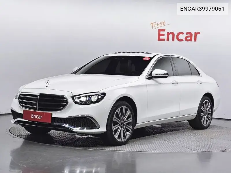 E-Class W213 E350 4Matic Exclusive VIN: ENCAR39979051 Lot: 39979051