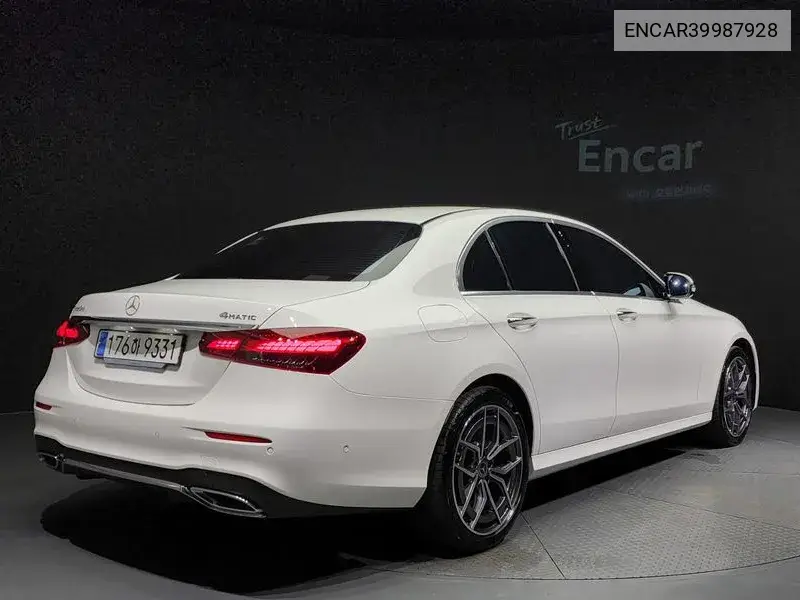 E-Class W213 E220D 4Matic Amg Line VIN: ENCAR39987928 Lot: 39987928