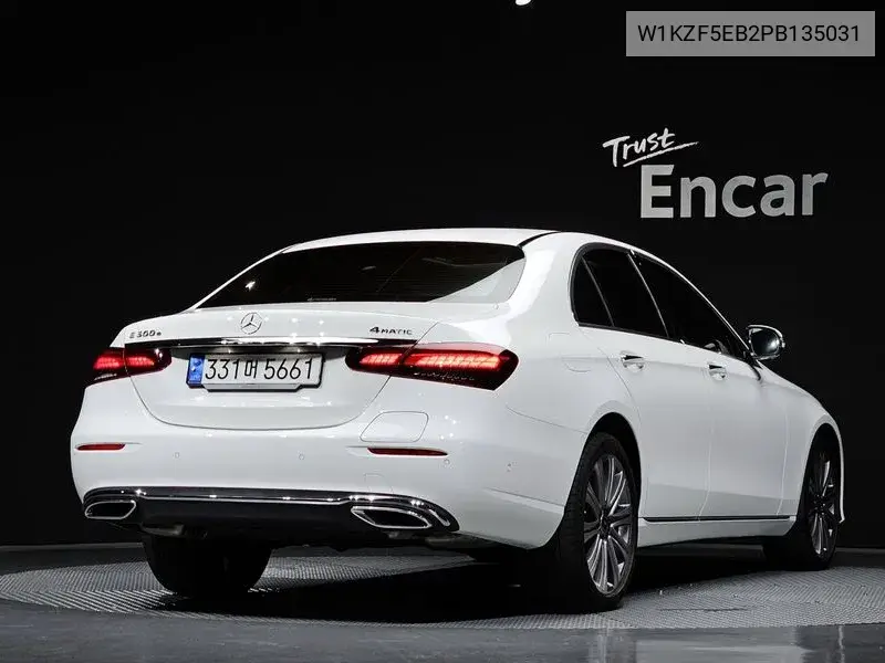E-Class W213 E300E 4Matic Exclusive VIN: W1KZF5EB2PB135031 Lot: 39987936