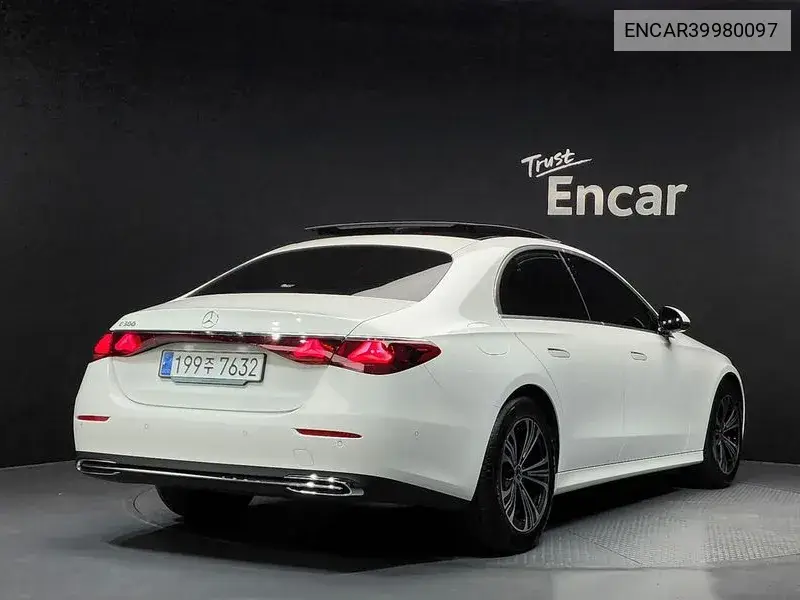 E-Class W214 E200 Avant-Garde VIN: ENCAR39980097 Lot: 39980097