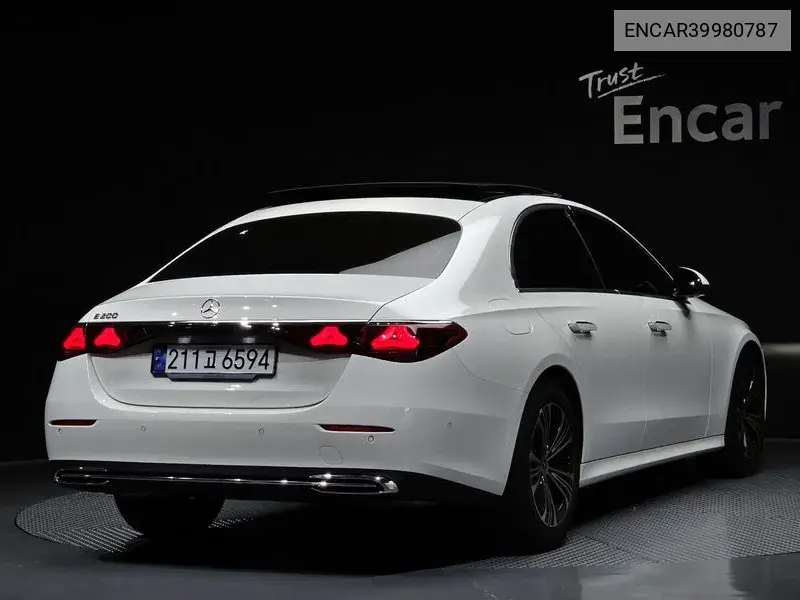 E-Class W214 E200 Avant-Garde VIN: ENCAR39980787 Lot: 39980787