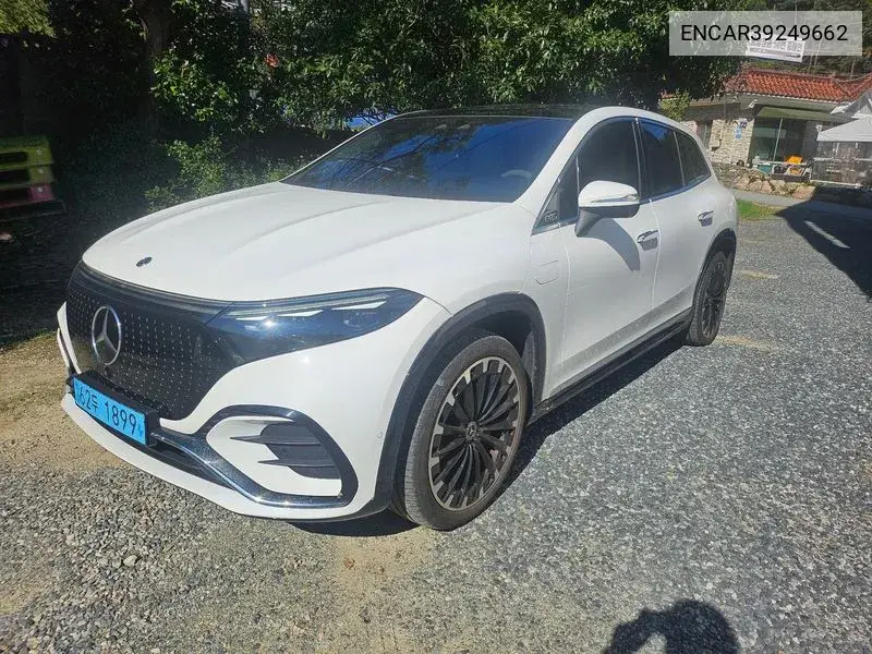 Eqs Suv X296 Eqs580 4Matic VIN: ENCAR39249662 Lot: 39249662