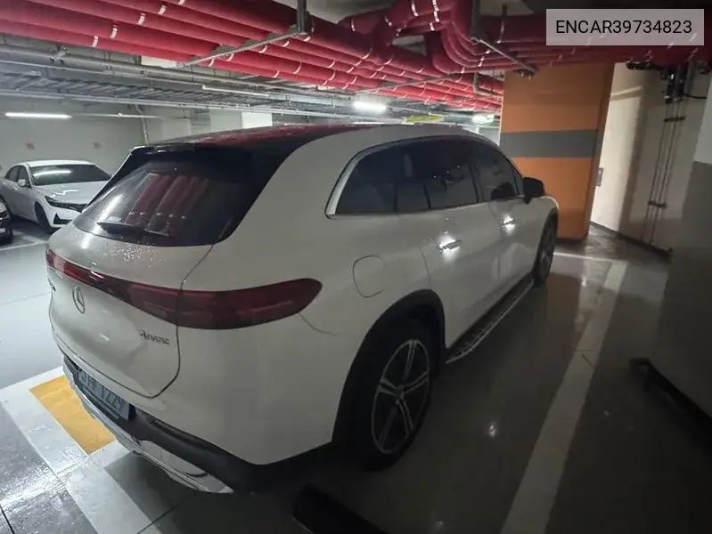 Eqs Suv X296 Eqs450 4Matic VIN: ENCAR39734823 Lot: 39734823