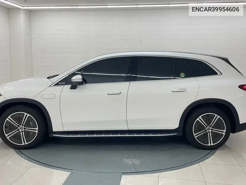 Eqs Suv X296 Eqs450 4Matic VIN: ENCAR39954606 Lot: 39954606