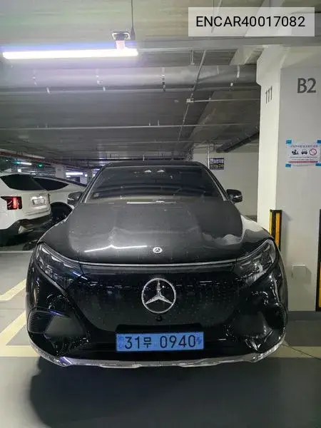 Eqs Suv X296 Eqs450 4Matic VIN: ENCAR40017082 Lot: 40017082