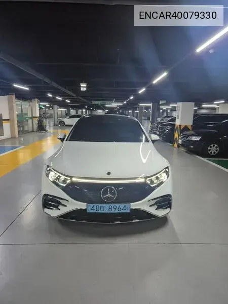 Eqs V297 Eqs450 4Matic VIN: ENCAR40079330 Lot: 40079330