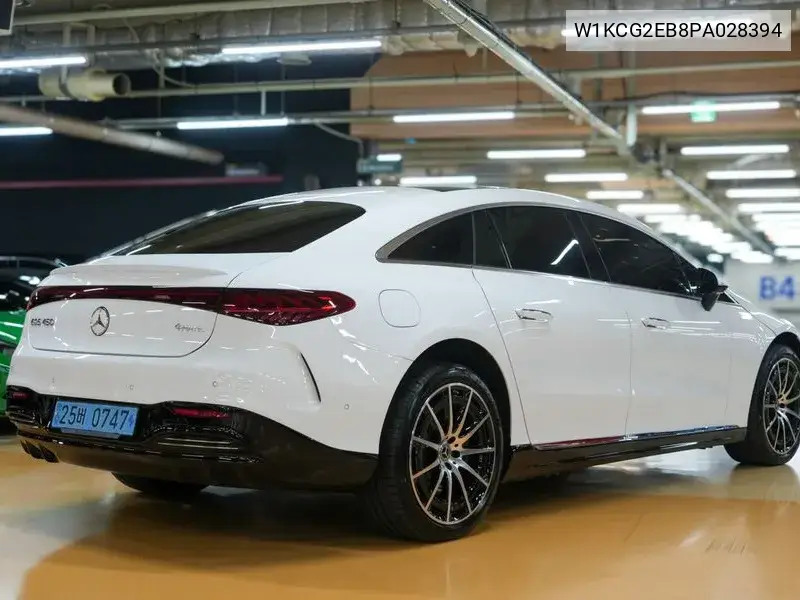 Eqs V297 Eqs450 4Matic VIN: W1KCG2EB8PA028394 Lot: 40084332