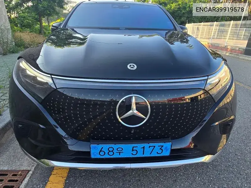 Eqs Suv X296 Eqs450 4Matic VIN: ENCAR39919578 Lot: 39919578