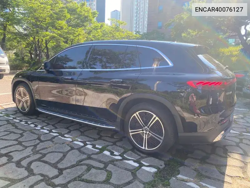 Eqs Suv X296 Eqs450 4Matic VIN: ENCAR40076127 Lot: 40076127