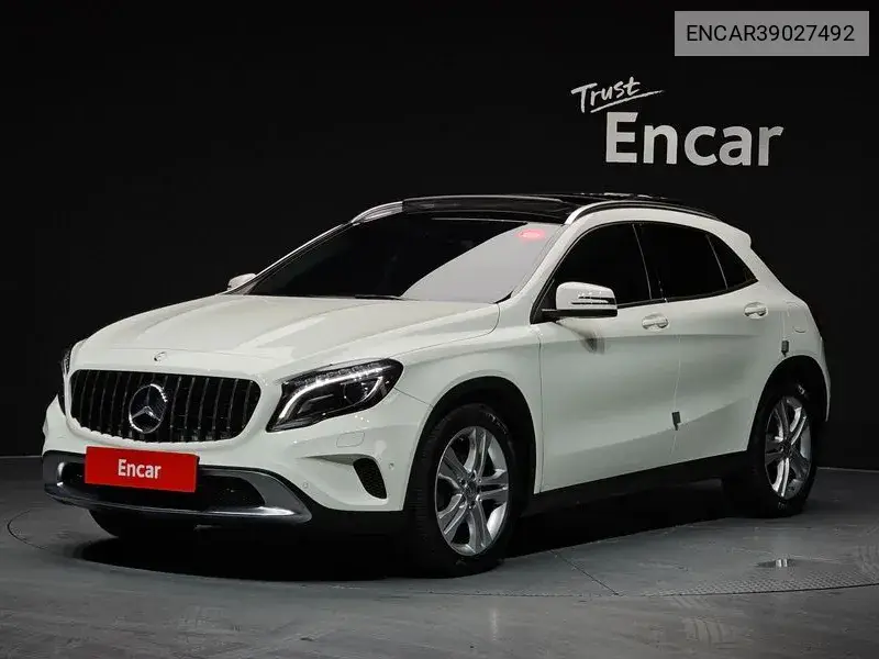 Gla-Class X156 Gla200 Cdi 4Matic VIN: ENCAR39027492 Lot: 39027492