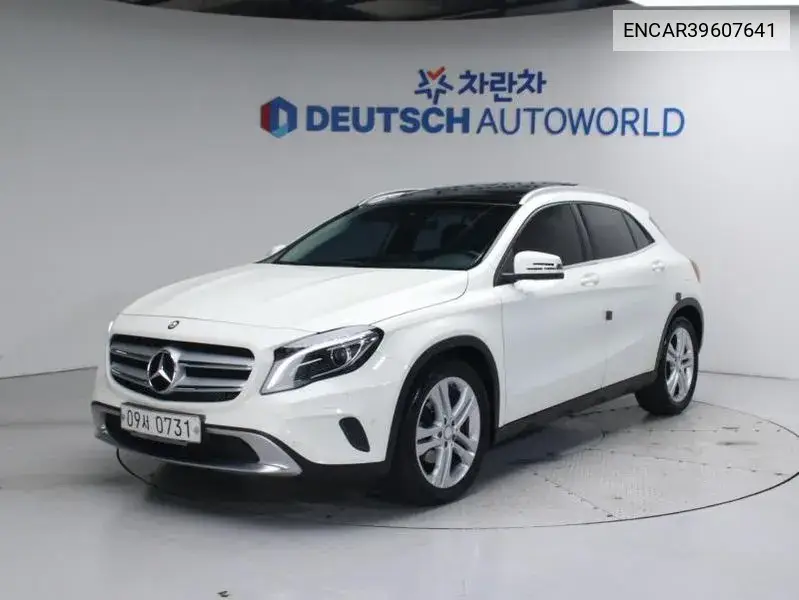 Gla-Class X156 Gla200 D VIN: ENCAR39607641 Lot: 39607641