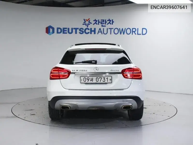 Gla-Class X156 Gla200 D VIN: ENCAR39607641 Lot: 39607641