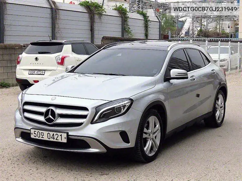 Gla-Class X156 Gla200 D 4Matic VIN: WDCTG0CB7GJ231949 Lot: 39808848