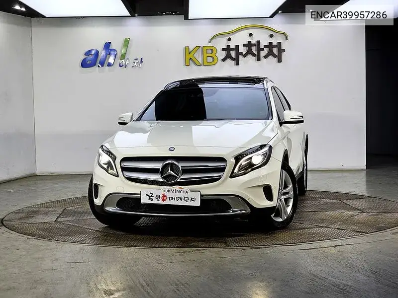 Gla-Class X156 Gla200 D VIN: ENCAR39957286 Lot: 39957286