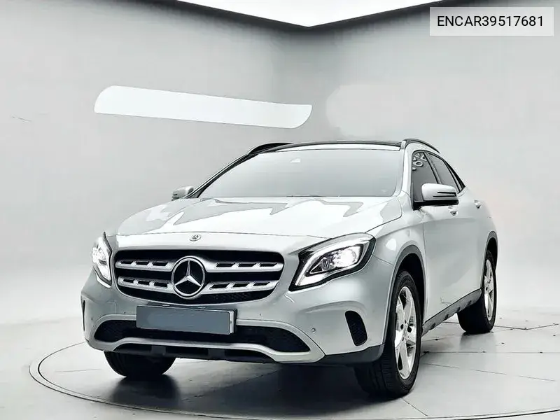 Gla-Class X156 Gla220 VIN: ENCAR39517681 Lot: 39517681