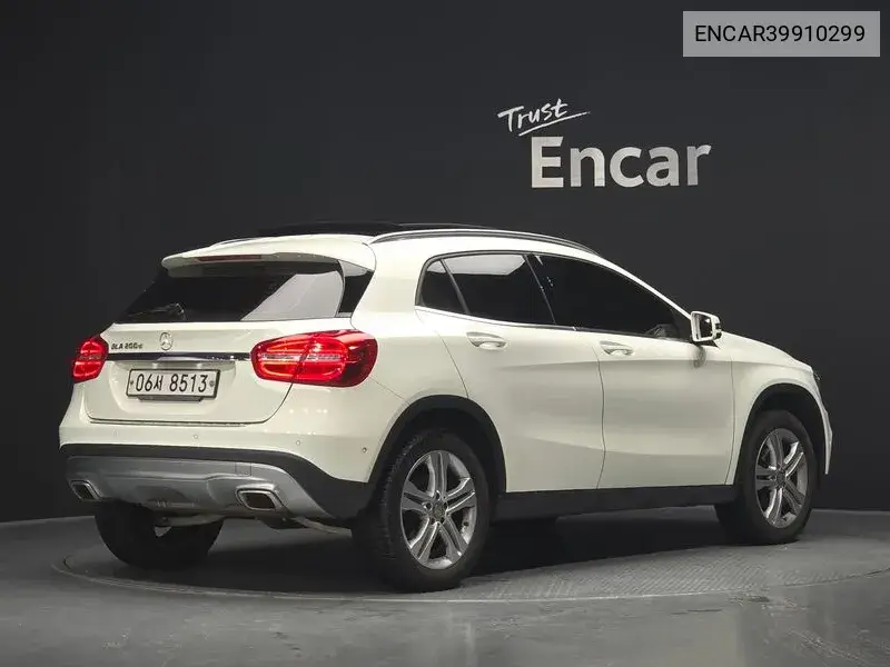 Gla-Class X156 Gla200 D VIN: ENCAR39910299 Lot: 39910299