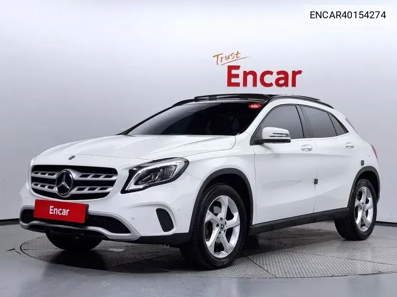 Gla-Class X156 Gla220 VIN: ENCAR40154274 Lot: 40154274