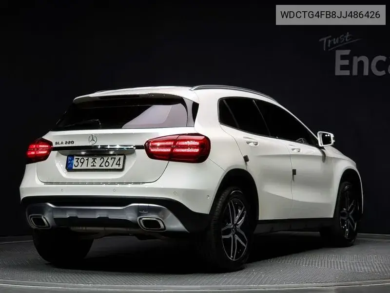 Gla-Class X156 Gla220 Premium VIN: WDCTG4FB8JJ486426 Lot: 39575827