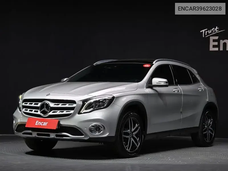 Gla-Class X156 Gla220 Premium VIN: ENCAR39623028 Lot: 39623028