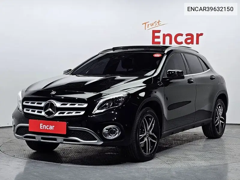 Gla-Class X156 Gla220 VIN: ENCAR39632150 Lot: 39632150