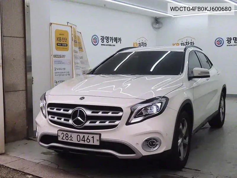 Gla-Class X156 Gla220 VIN: WDCTG4FB0KJ600680 Lot: 39959603