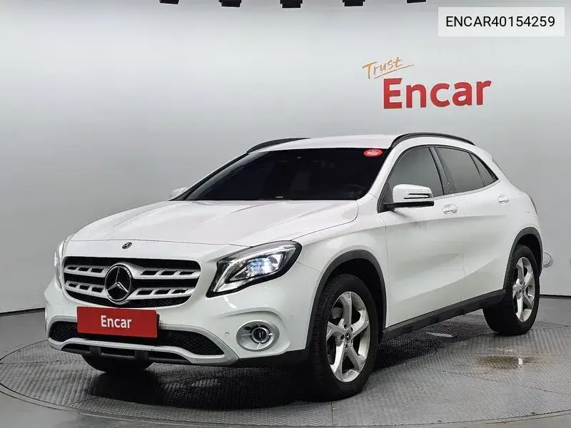 Gla-Class X156 Gla220 VIN: ENCAR40154259 Lot: 40154259