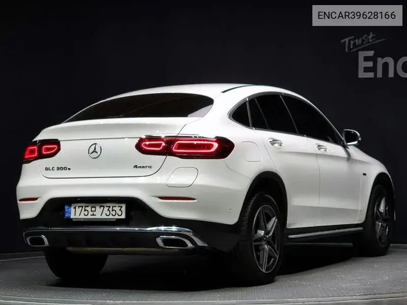 Glc-Class X253 Glc300E 4Matic Coupe VIN: ENCAR39628166 Lot: 39628166